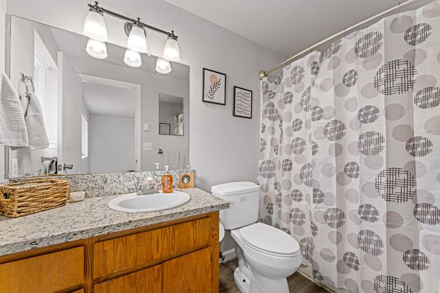 468 Merlee Circle, Eagle Point, OR 97524