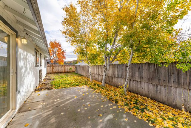 468 Merlee Circle, Eagle Point, OR 97524