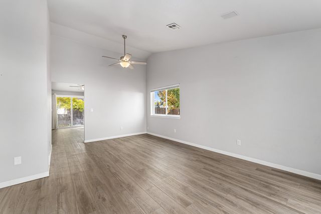 468 Merlee Circle, Eagle Point, OR 97524