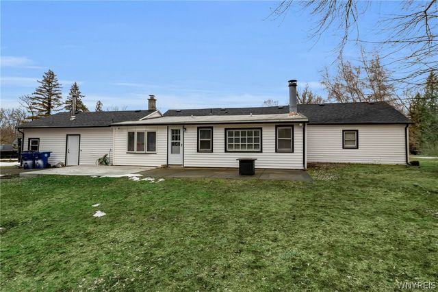 2465 North French Road, Amherst, NY 14051