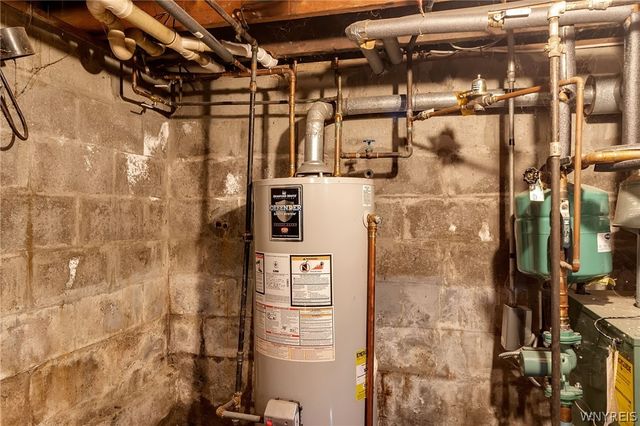 2465 North French Road, Amherst, NY 14051