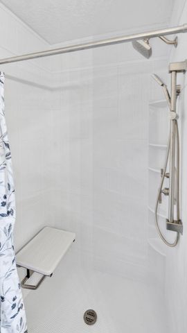 1512 LA TUNA Place SE, Albuquerque, NM 87123