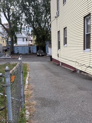 242 N Day St, City Of Orange Twp., NJ 07050