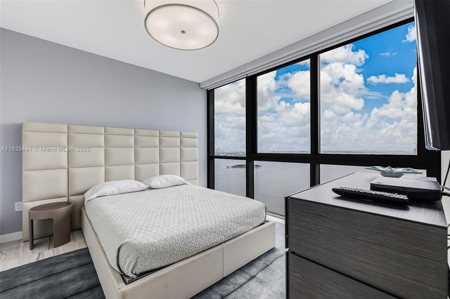 3131 NE 7th Ave 4001, Miami, FL 33137