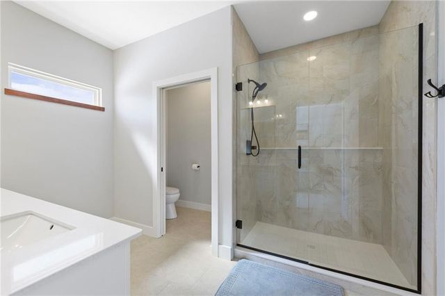 205 Prairie Rose Circle, Smithville, MO 64089