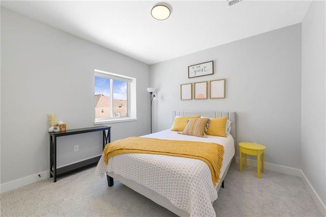 205 Prairie Rose Circle, Smithville, MO 64089