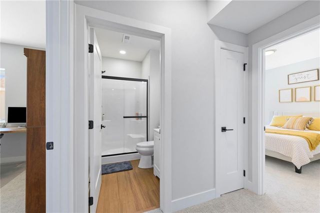 205 Prairie Rose Circle, Smithville, MO 64089