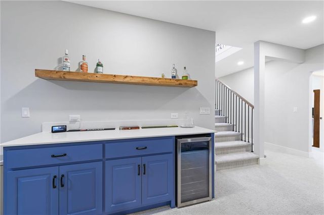 205 Prairie Rose Circle, Smithville, MO 64089