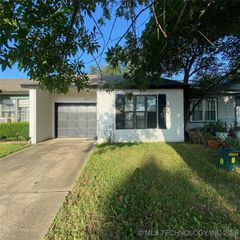 14111 S Hickory Place, Glenpool, OK 74033
