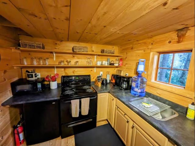 108 Tyler Way, Bath, NH 03740