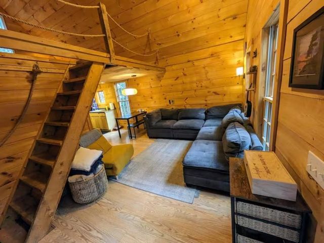 108 Tyler Way, Bath, NH 03740