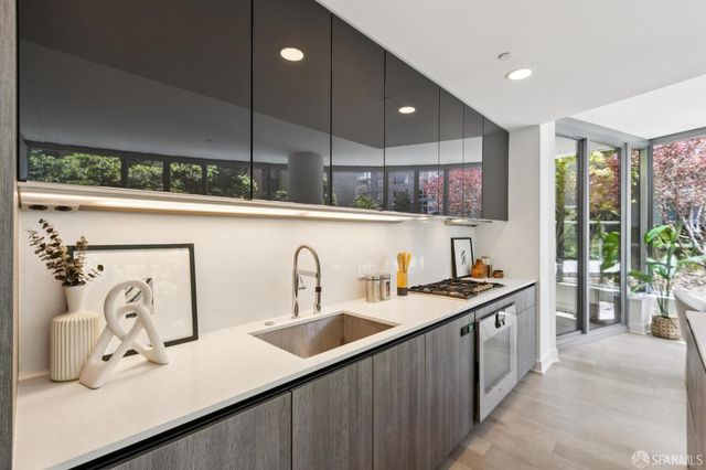 201 Folsom Street 3G, San Francisco, CA 94105