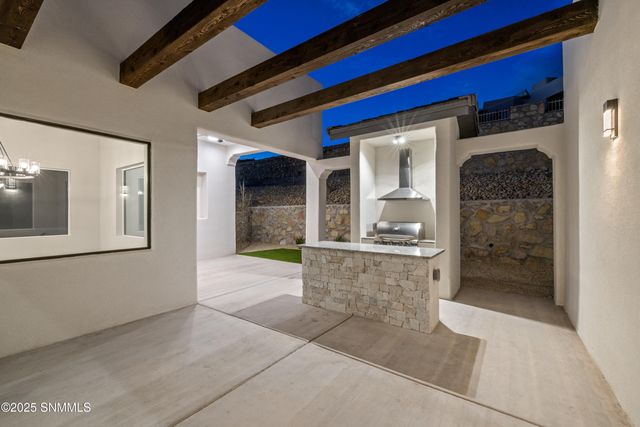 2901 East Springs Road, Las Cruces, NM 88011