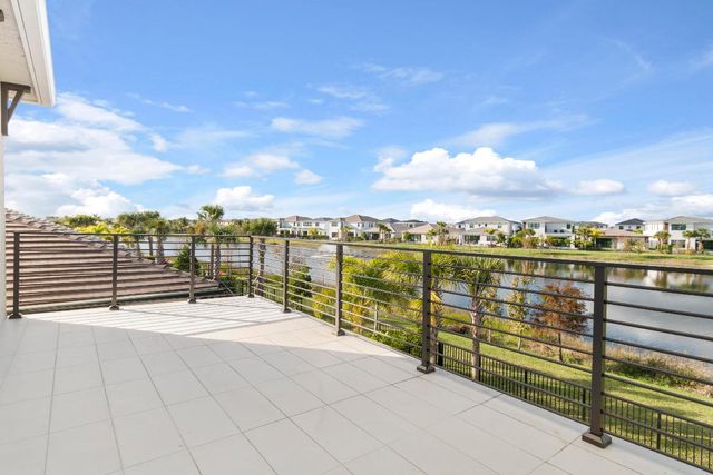 12510 Solano Bay Circle, Palm Beach Gardens, FL 33412