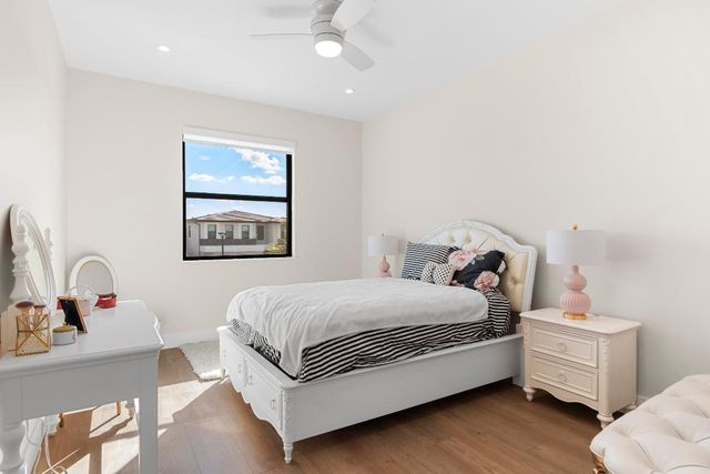 12510 Solano Bay Circle, Palm Beach Gardens, FL 33412