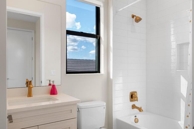 12510 Solano Bay Circle, Palm Beach Gardens, FL 33412