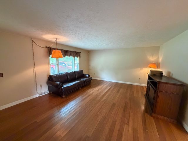 112 N Earls Avenue, Corbin, KY 40701