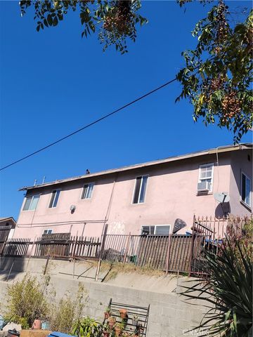 473 Savannah, Los Angeles, CA 90033