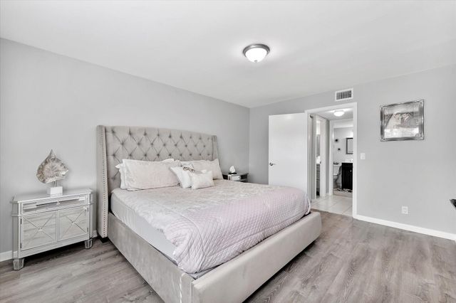 113 Lake Pine Circle C-1, Greenacres, FL 33463