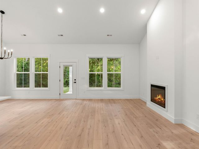 160 Kasler Road, Cowpens, SC 29330