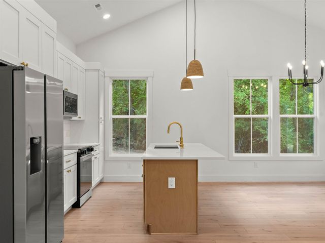 160 Kasler Road, Cowpens, SC 29330
