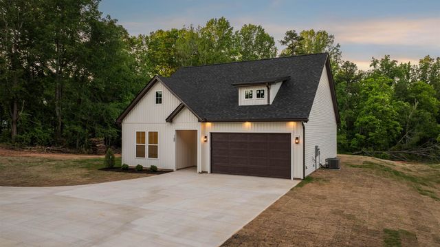 160 Kasler Road, Cowpens, SC 29330