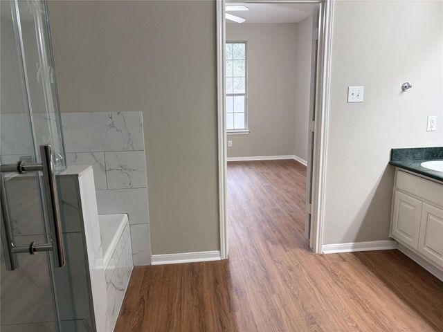 2014 Hawks Road, Missouri City, TX 77489