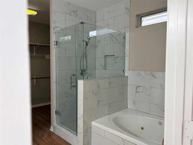 2014 Hawks Road, Missouri City, TX 77489