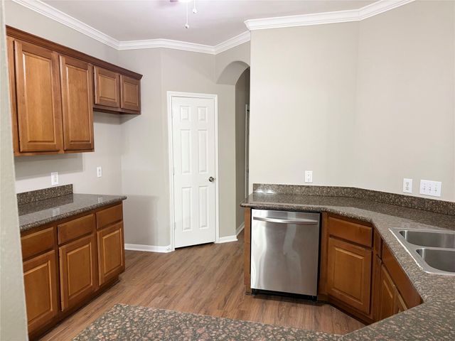 2014 Hawks Road, Missouri City, TX 77489