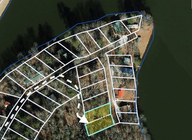 1274 Lakeshore Lane, Mount Airy, NC 27030