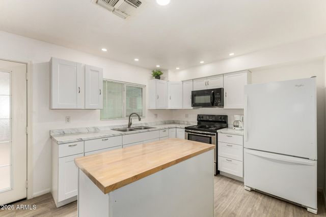 4439 E HIDALGO Avenue, Phoenix, AZ 85040