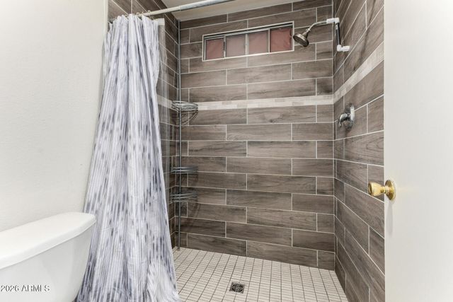 4439 E HIDALGO Avenue, Phoenix, AZ 85040