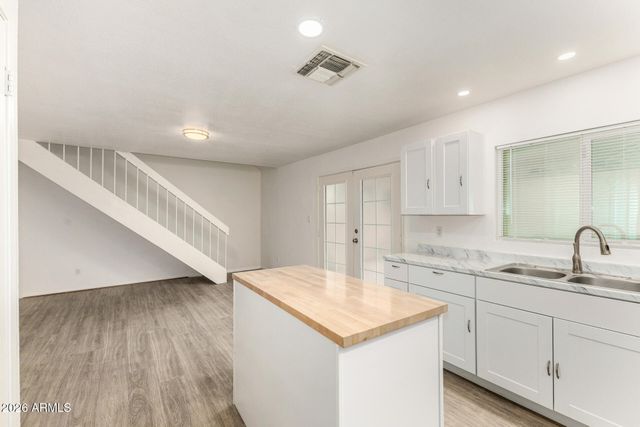 4439 E HIDALGO Avenue, Phoenix, AZ 85040