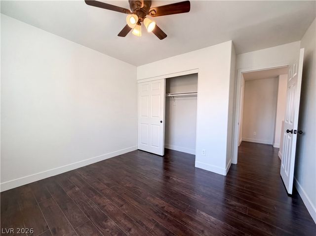 7274 Pine Barrens Street, Las Vegas, NV 89148