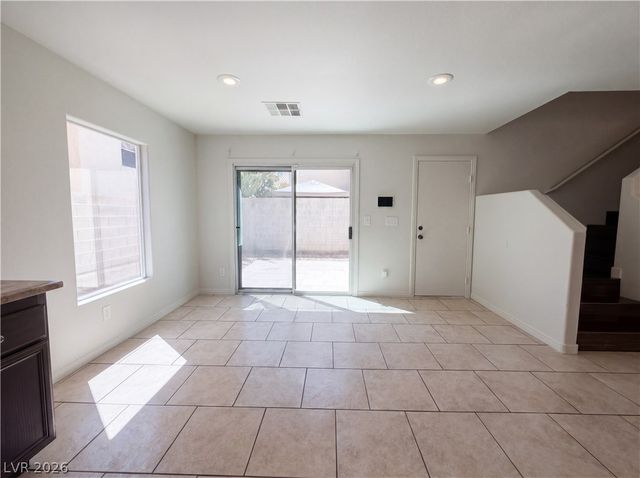 7274 Pine Barrens Street, Las Vegas, NV 89148