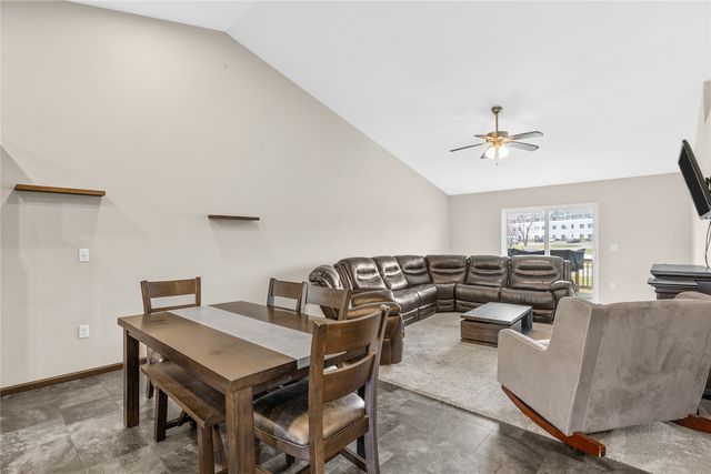 3098 Sherwood Drive, Marion, IA 52302