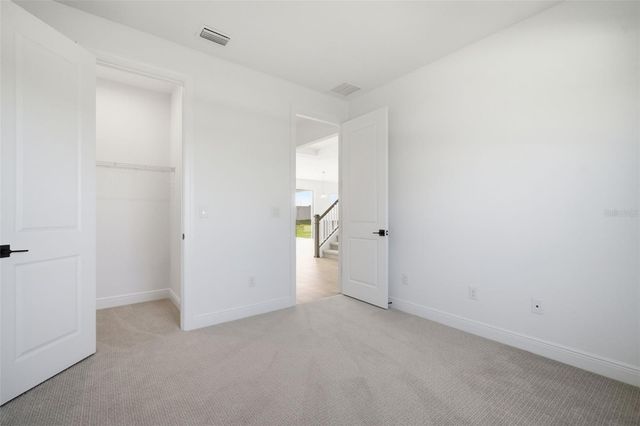 2947 STEWART CREEK CIRCLE, Plant City, FL 33565