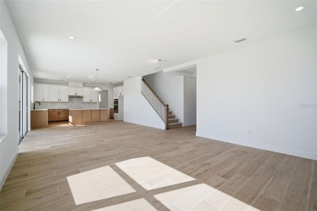 2947 STEWART CREEK CIRCLE, Plant City, FL 33565