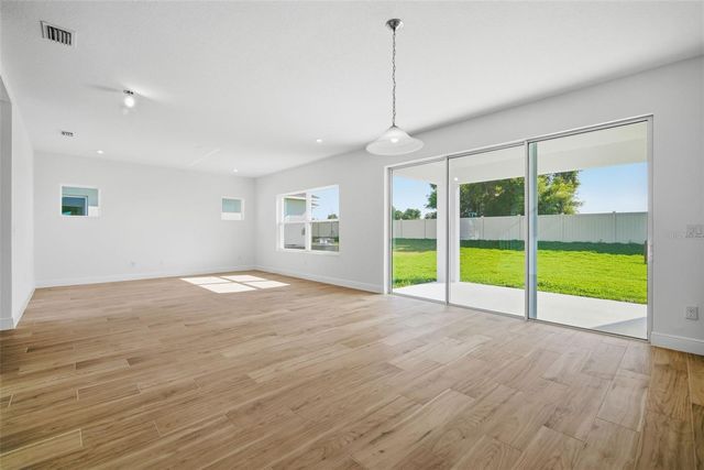 2947 STEWART CREEK CIRCLE, Plant City, FL 33565
