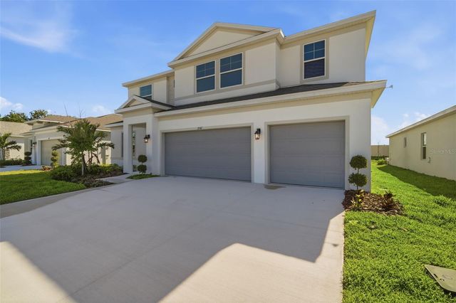 2947 STEWART CREEK CIRCLE, Plant City, FL 33565