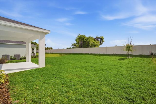 2947 STEWART CREEK CIRCLE, Plant City, FL 33565