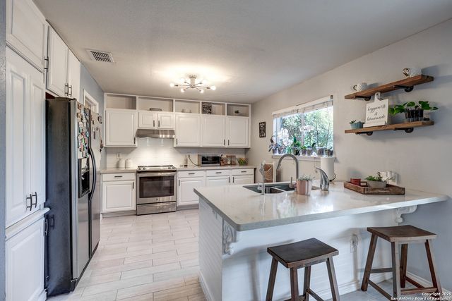 9216 Dublin Green, San Antonio, TX 78254