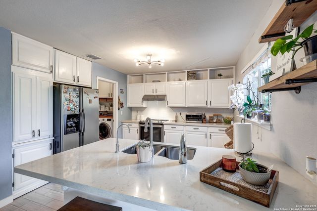 9216 Dublin Green, San Antonio, TX 78254