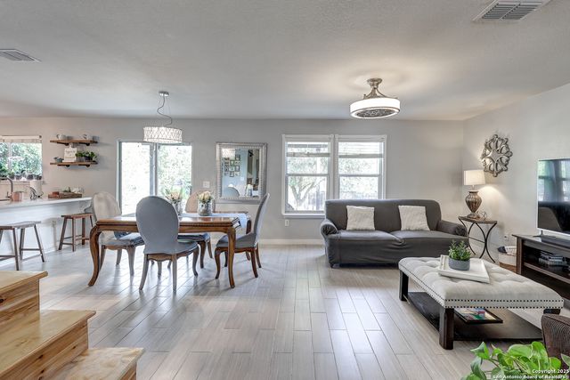 9216 Dublin Green, San Antonio, TX 78254