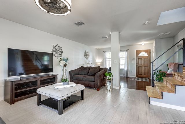 9216 Dublin Green, San Antonio, TX 78254