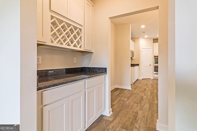 330 Jarrett Street, Fairburn, GA 30213