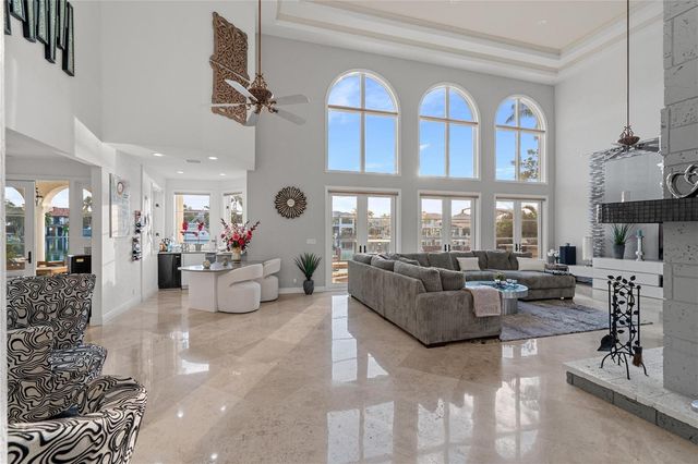 2833 NE 32nd Street, Lighthouse Point, FL 33064