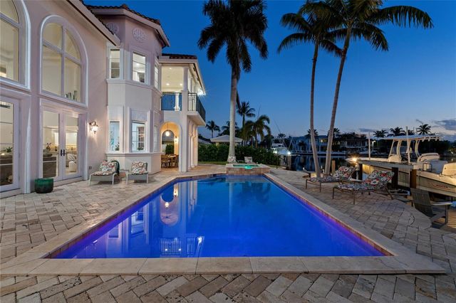 2833 NE 32nd Street, Lighthouse Point, FL 33064