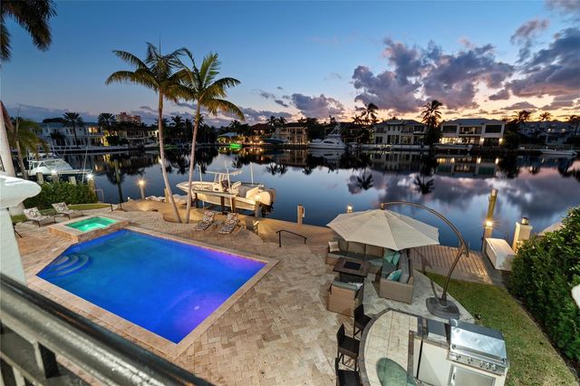 2833 NE 32nd Street, Lighthouse Point, FL 33064