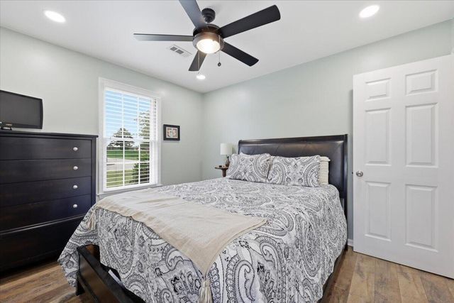 4960 Foxwood Drive, North Charleston, SC 29418